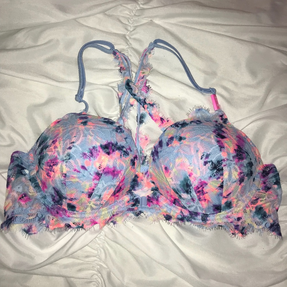PINK Victoria’s Secret Date Push up bra. 36 B. NWT